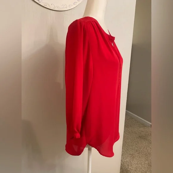 Premise Bold Scarlet Women's Blouse - Picture 3 of 7